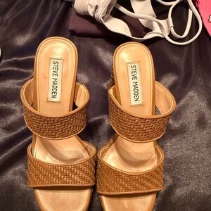 Steve Madden Tan Casual Sandals with Woven Design